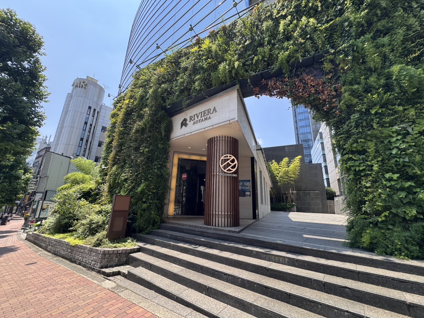 リビエラ南青山ビル